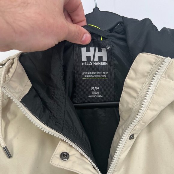 NWT Helly Hansen Insulated Boyne Parka Jacket Waterproof Hooded Women's S Beige - Picture 5 of 10
